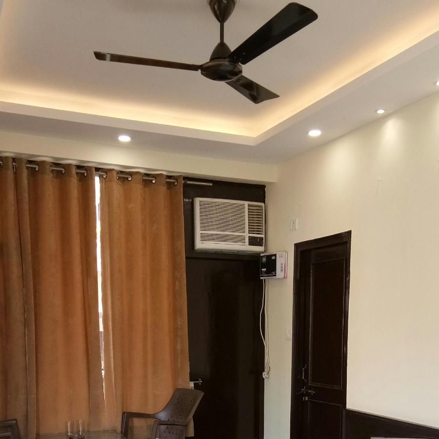 Hotel Orange Classic Rishikesh Bagian luar foto