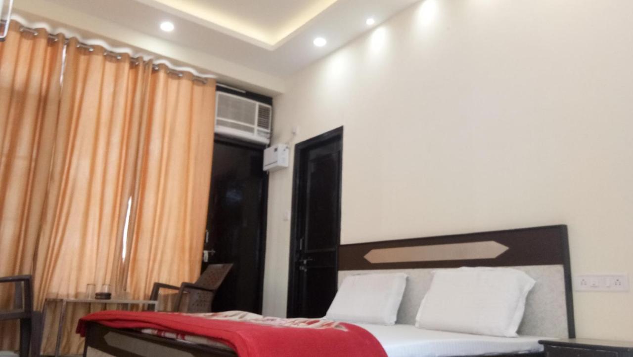 Hotel Orange Classic Rishikesh Bagian luar foto