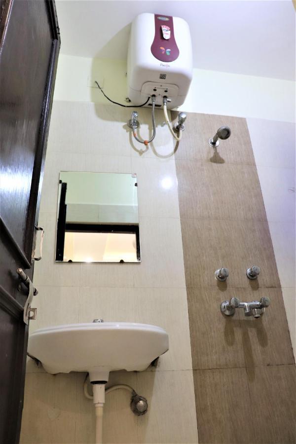 Hotel Orange Classic Rishikesh Bagian luar foto
