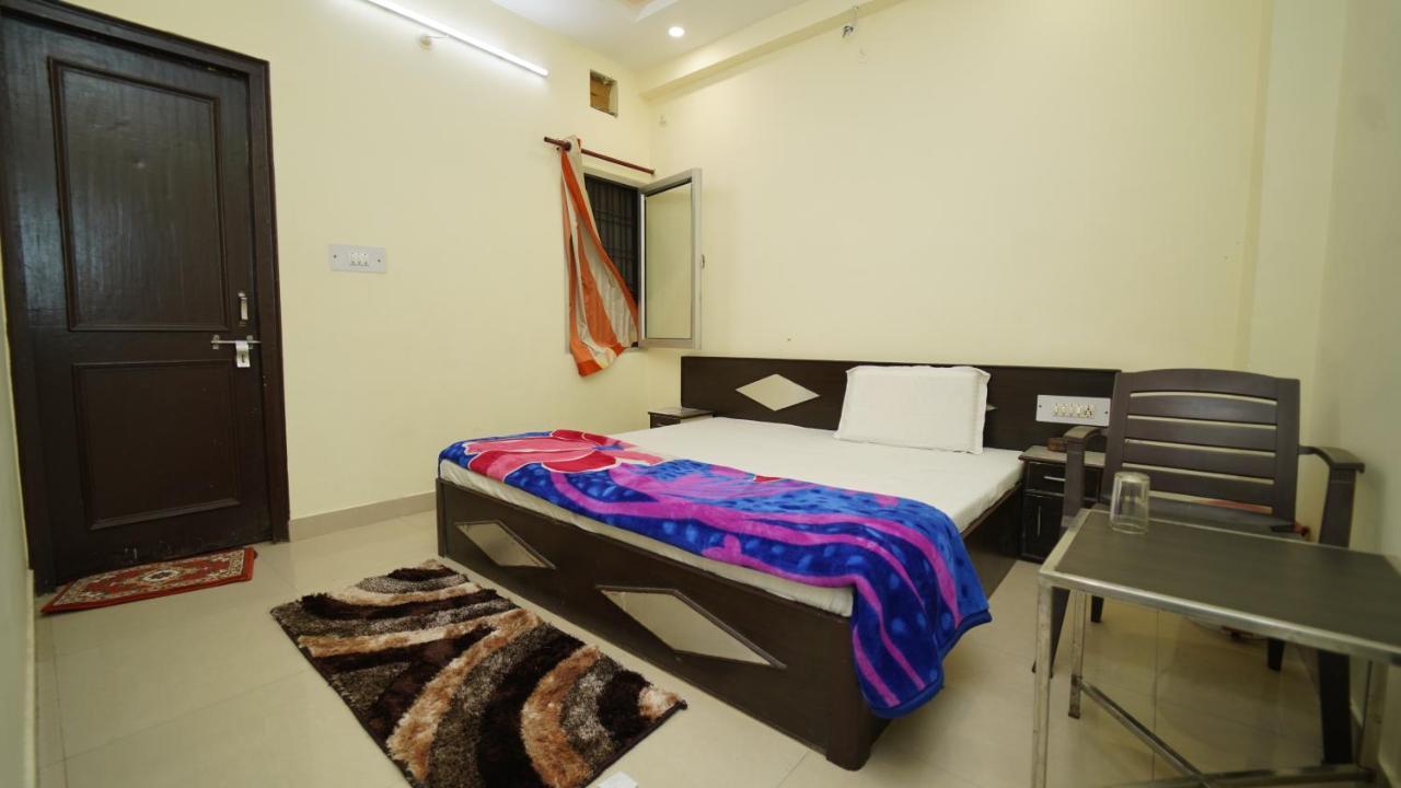 Hotel Orange Classic Rishikesh Bagian luar foto